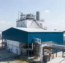 نمای بیرونی از یک سردخانه دو مداره